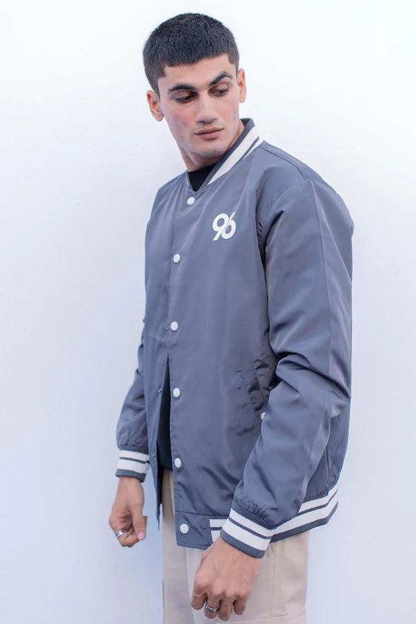 Men’s All-Season Performance Jacket with Windproof & Water-Resistant Shell – Flyder Industries  Urban Streetwear Zip-Up Jacket for Men – Premium Fabric & Modern Fit by Flyder Industries